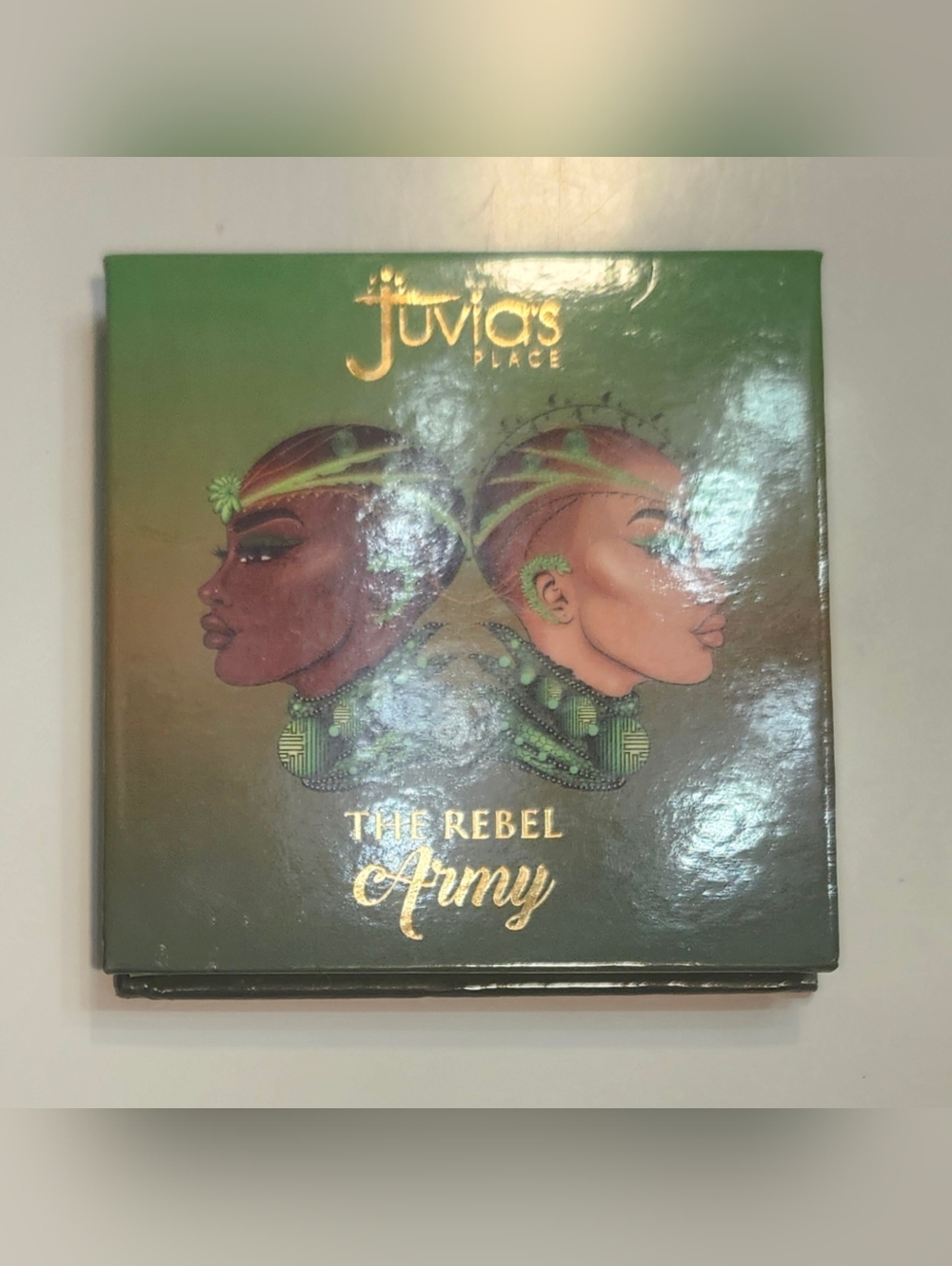 Like New Juvia's Place "The Rebel Army" 4 Pan Pressed Pigment Eyeshadow Palette